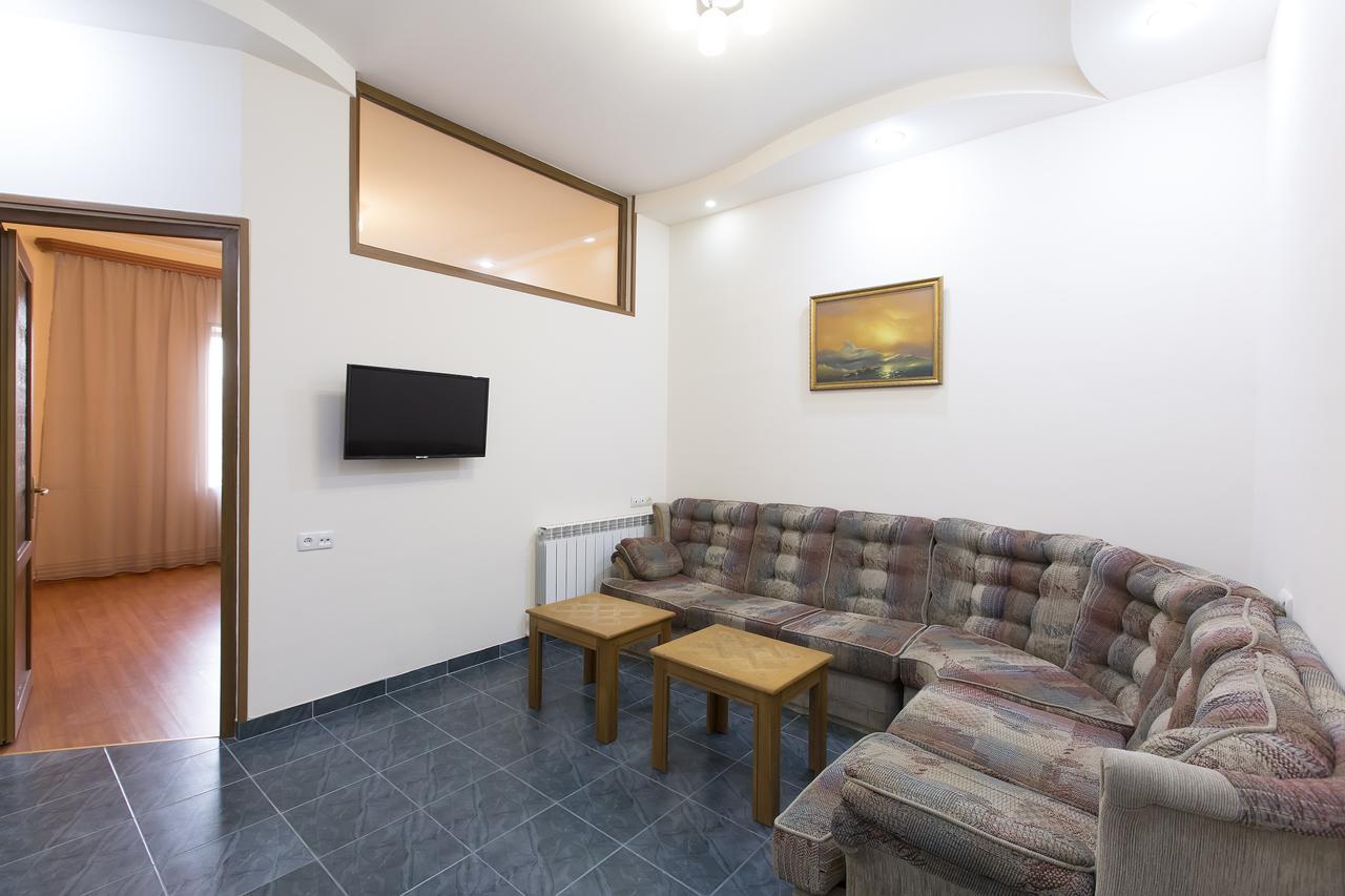Umba Apartment N1 - 2 Bedrooms Jerevan Exteriér fotografie